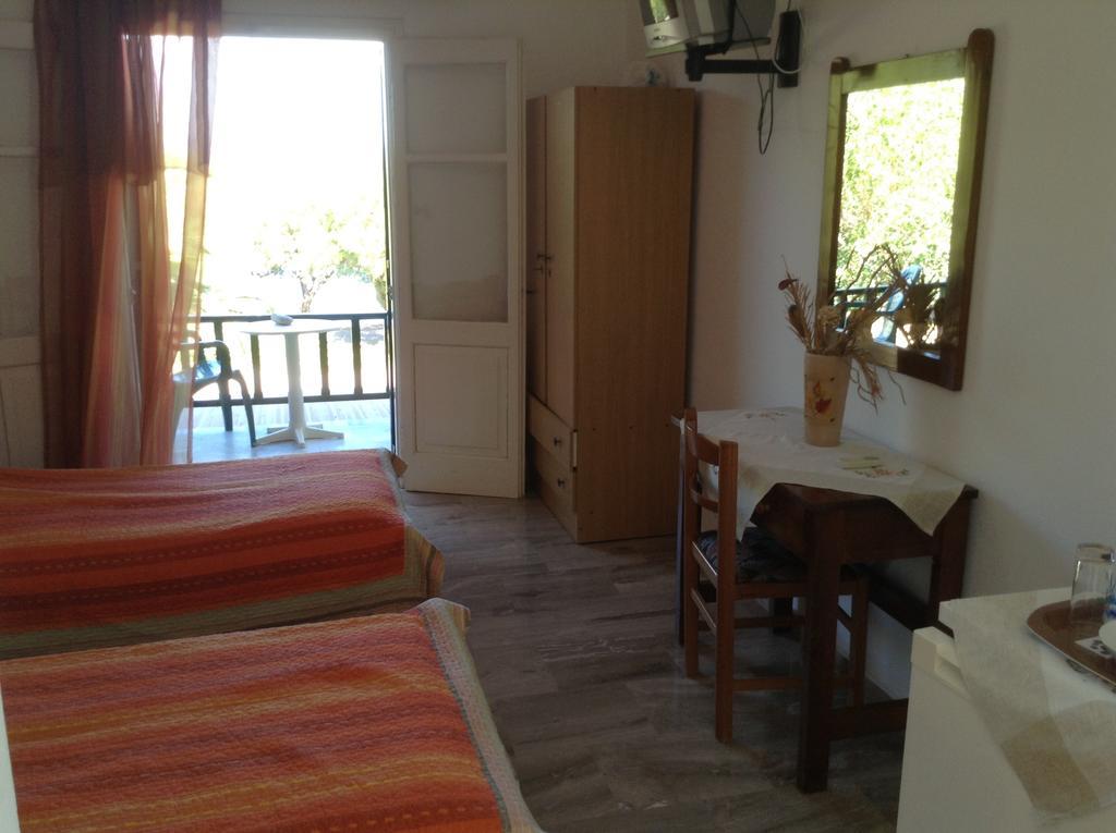 Rooms To Let To Kyma Skala Sikamineas Skala Sykamineas Oda fotoğraf
