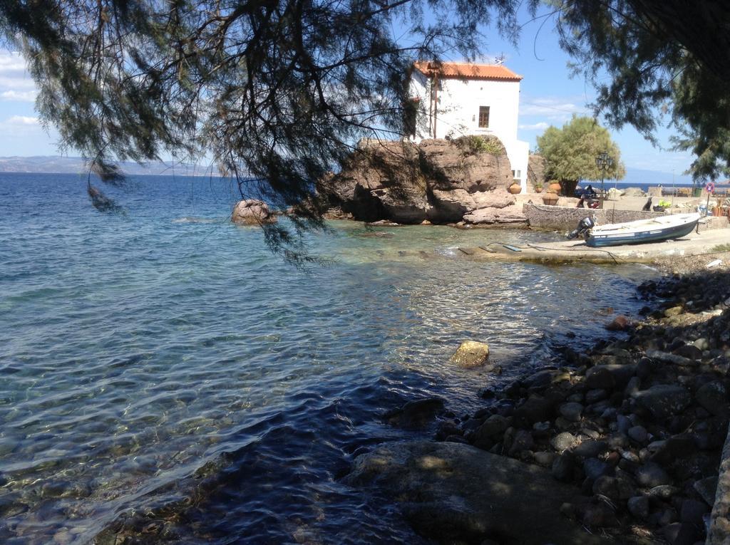 Rooms To Let To Kyma Skala Sikamineas Skala Sykamineas Dış mekan fotoğraf